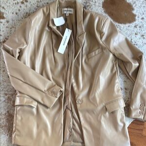 Vero Moda Women's Beige Blazer